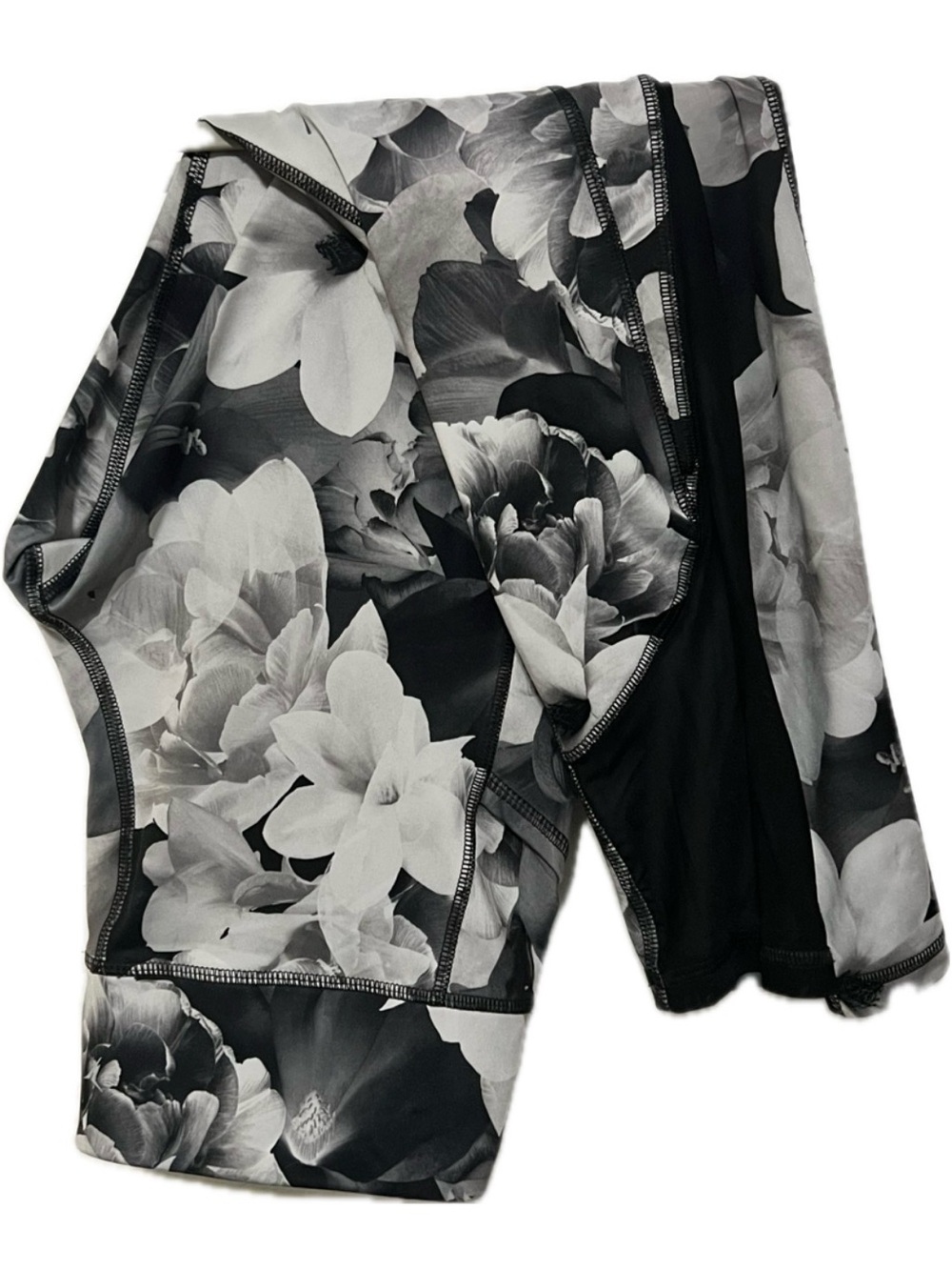 Old Navy Active Black & White Printed Leggings